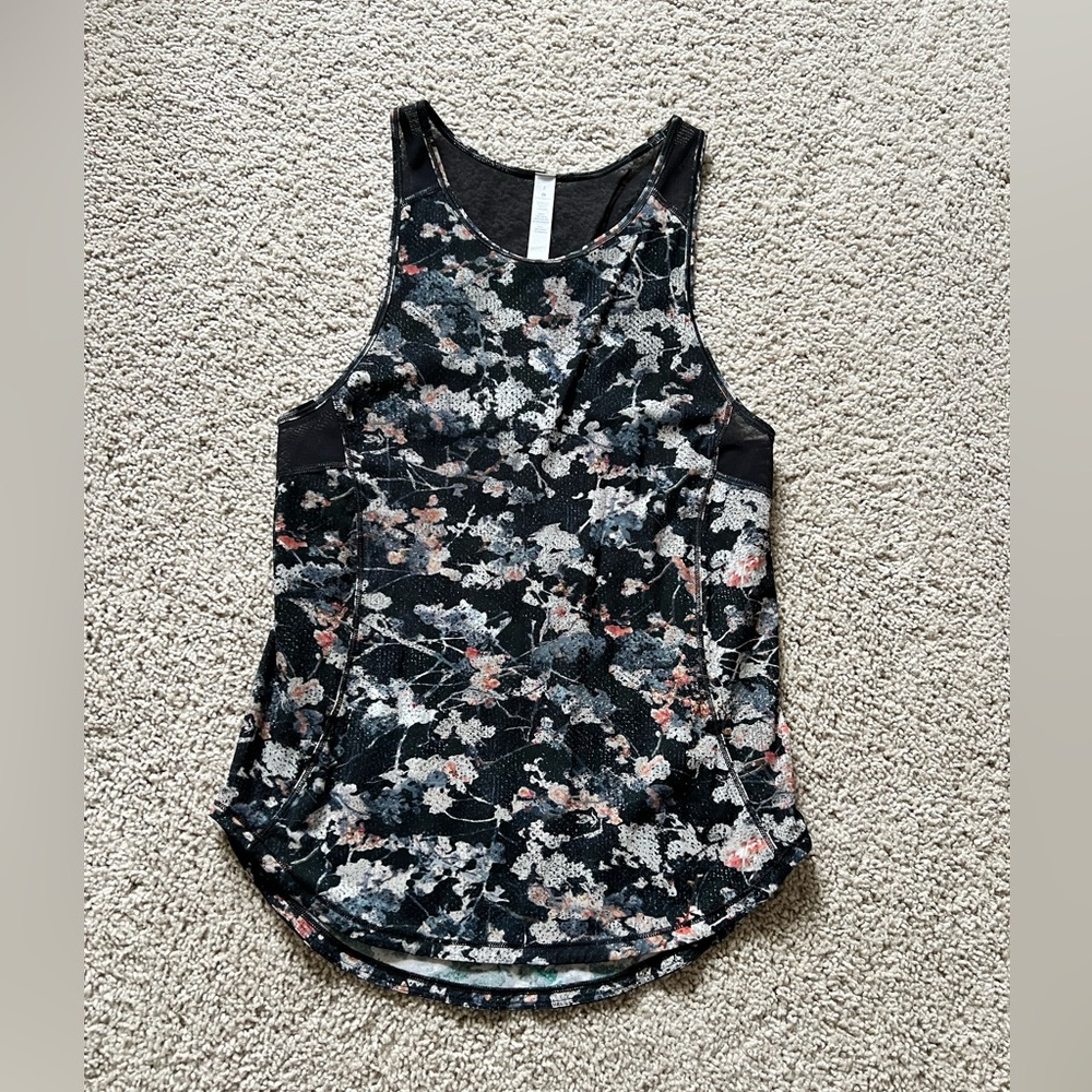 Lululemon Sculpt Tank Floral